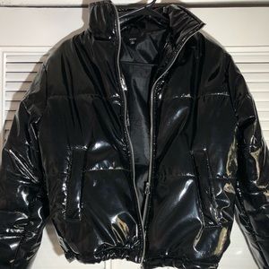 Women’s black cropped vinyl puffer coat